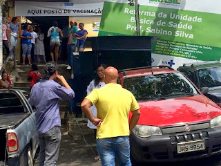 Manifestantes pedem melhorias no posto de saúde do Nordeste de Amaralina