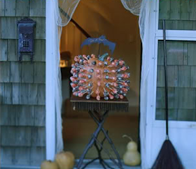 Lollipop Trick Or Treat Pumpkin Holder