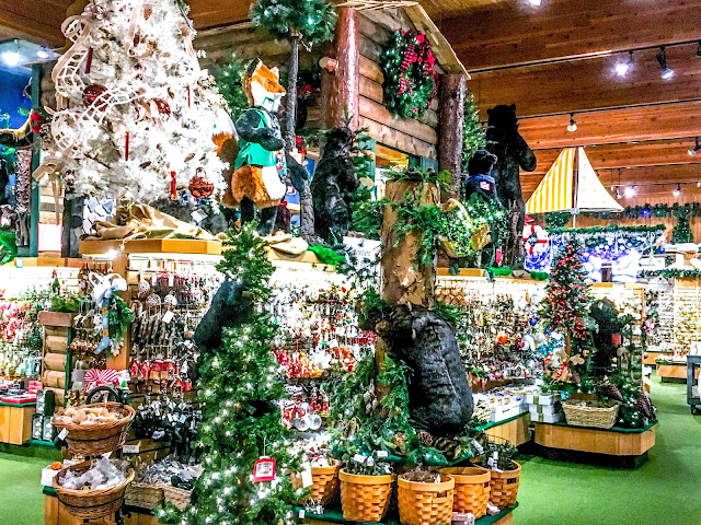 Bronner's Christmas Wonderland