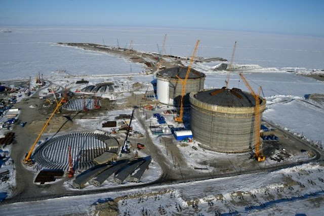 Putin inaugura una gigantesca planta de gas natural en el Ártico