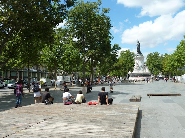 Place de la République à Paris, un espace public activé