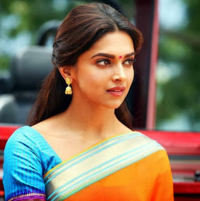 Deepika-Padukone-in-sari-wallpaper