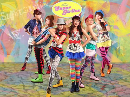 SuperGirlies - Hip Hip Hura