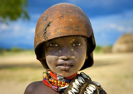 A child of the Erbore tribe, Ethiopia. - The 63 Most Powerful Photos Ever Taken That Perfectly Capture The Human Experience