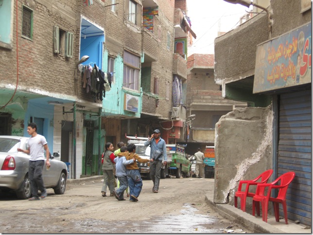 Garbage City 079