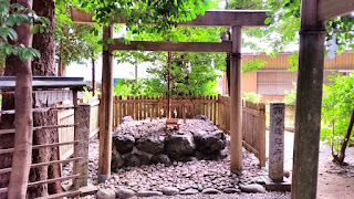 人文研究見聞録：上社（志等美神社・大河内神社・打懸神社） ［三重県］