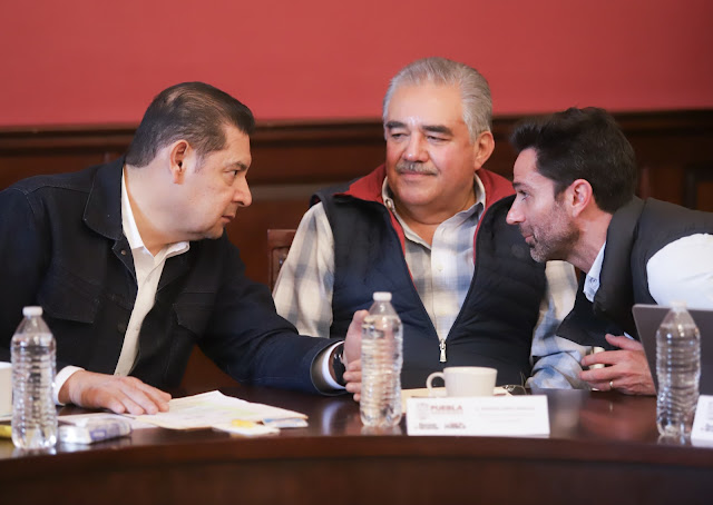 Armenta prioriza obras de la mano con municipios