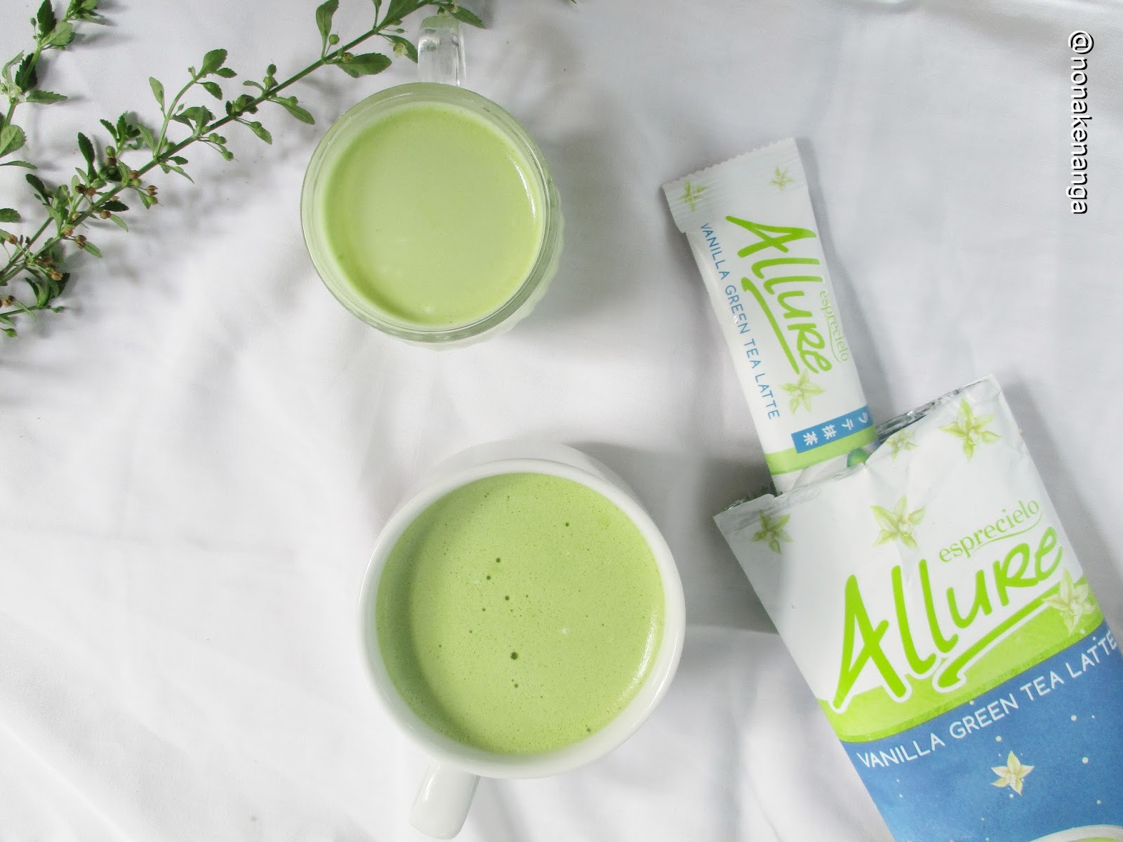 Varian Rasa Baru : Esprecielo Allure Vanilla Green Tea Latte