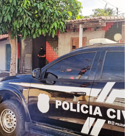 Operação integrada apreende grande quantidade de drogas e prende mulher no bairro Santa Luzia