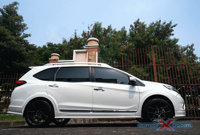 Modifikasi Honda BRV,Ala William W7  Organisasi Nasional 