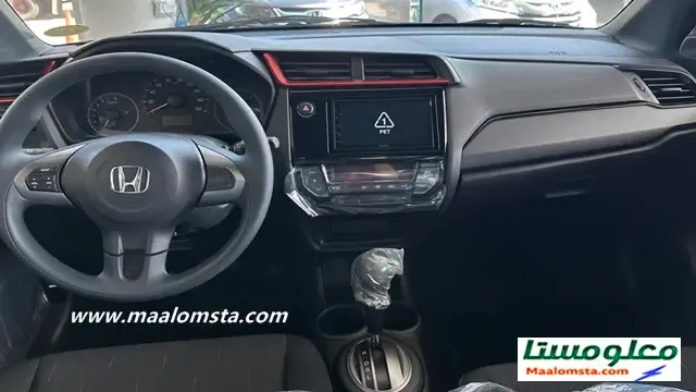 عيوب هوندا HR-V 2023 وابرز مميزاتها ، سلبيات ومشاكل هوندا HR-V 2023 ، تجربتي لسيارة هوندا HR-V 2023 وراي الملاك فيها