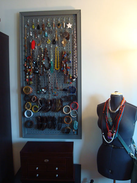 Organizing Made Fun: How I organize: My jewelry
