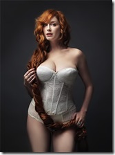 christina-hendricks-cleavage-new-york-small-02