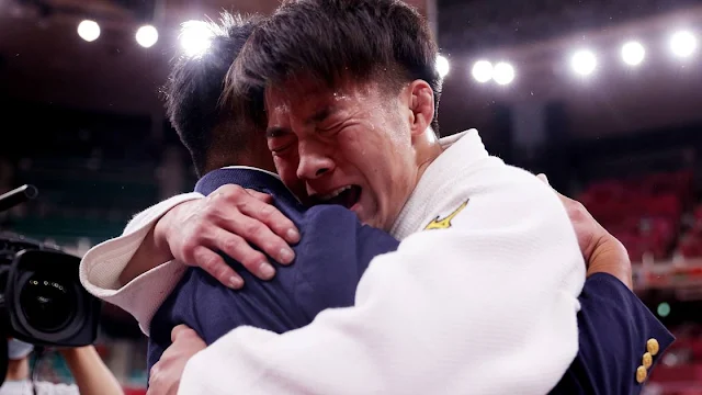 Abe hifume judoca japones chora