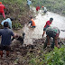  Koramil 1002/BAU Dan Polsek Limpaso  Gotong Royong Bersihkan Sungai 