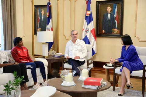 Luis Abinader recibe la visita de Marileidy Paulino