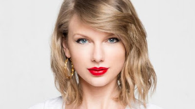 Tips Agar Lipstik Matte ala Taylor Swift