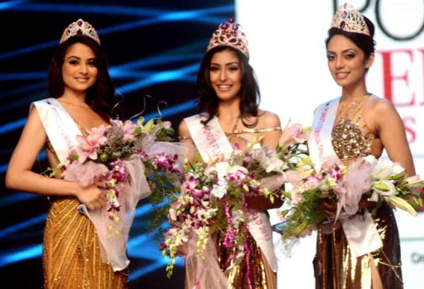 Femina Miss India 2013 winners Navneet Kaur Dhillon, Sobhita Dhulipala and Zoya Afroz