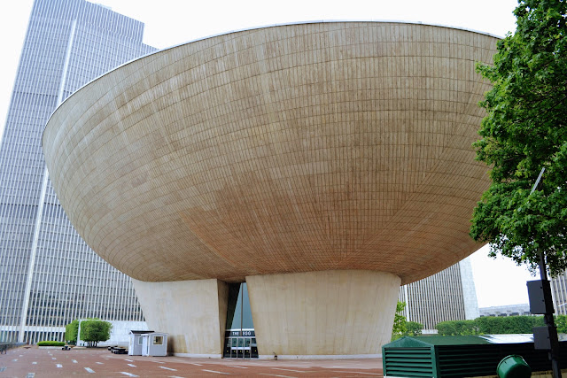 Емпарй Стейт Плаза, Олбані, штат Нью-Йорк, США ( Empire State Plaza. Albany, NY, USA)