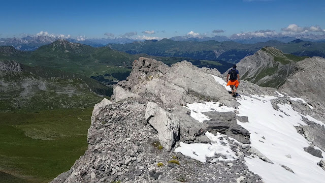 Ridge of Valbellahorn, Arosa