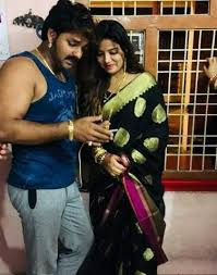 pawan and her wife jyoti singh