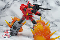 Transformers Kingdom Blaster & Eject 29