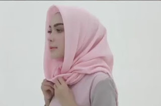 Tutorial Hijab Simple Untuk Kamu Yang Chubby