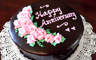Wedding anniversary cake in Noida 