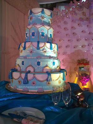 royal blue wedding cake