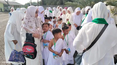 Gebyar Manasik Haji Ibu Dan Anak IGTK RAM NU Kecamatan Tanggulangin Sidoarjo