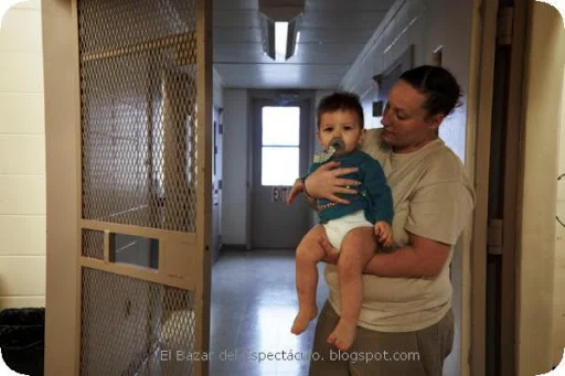 A&E - BEBES TRAS LAS REJAS - 14.jpeg
