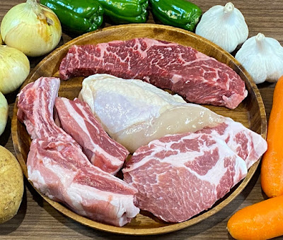 BBQの素材、牛肉、豚肉、鶏肉