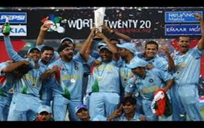 India 2007 World Cup lifting Cup