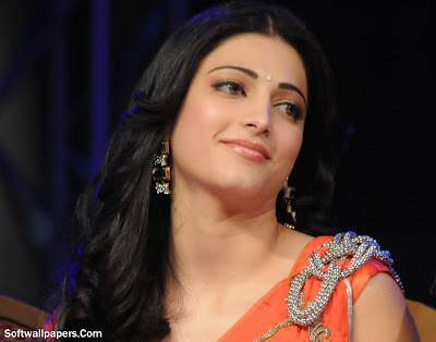 Shruti Haasan Hot HD Wallpapers