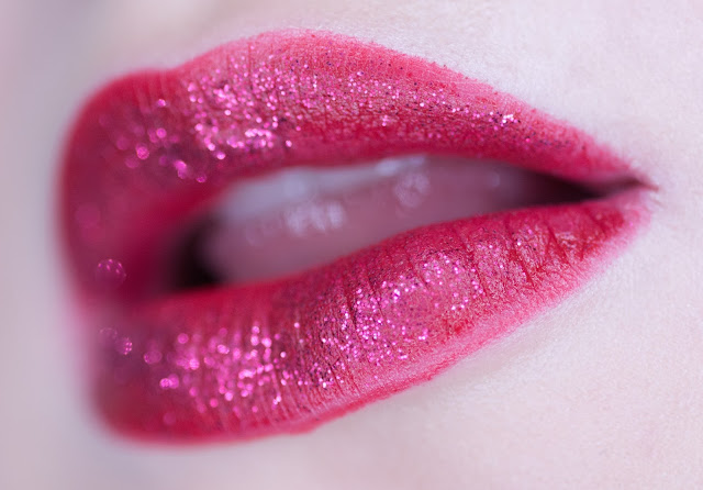 red glitter lips nyx