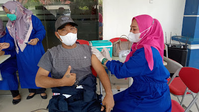  Bersama Dinkes dan Pemerintah Kecamatan, PT Medco E&P Gelar Vaksinasi Boo­ster Covid-19