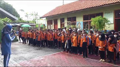 Antisipasi Terganggunya Kesehatan Akibat Bau Kimia, Sekolah Diliburkan