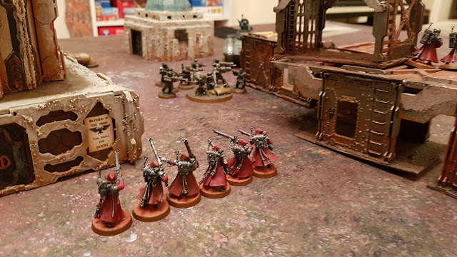 Warhammer 40k battle report - Eternal War -  Front-Line Warfare - 500 points - Adeptus Mechanicus vs Imperial Guard.