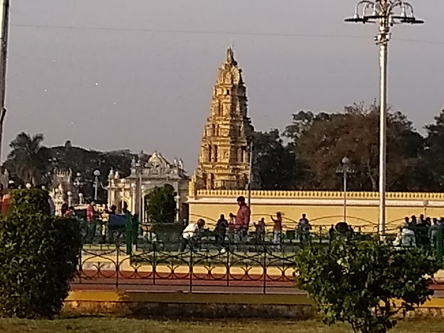 Mysore Palace @ Mysore (Karnataka) by Drifter Baba