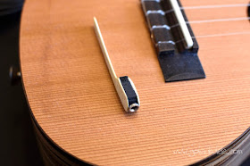 Kremona UK-1 Ukulele pickup side view