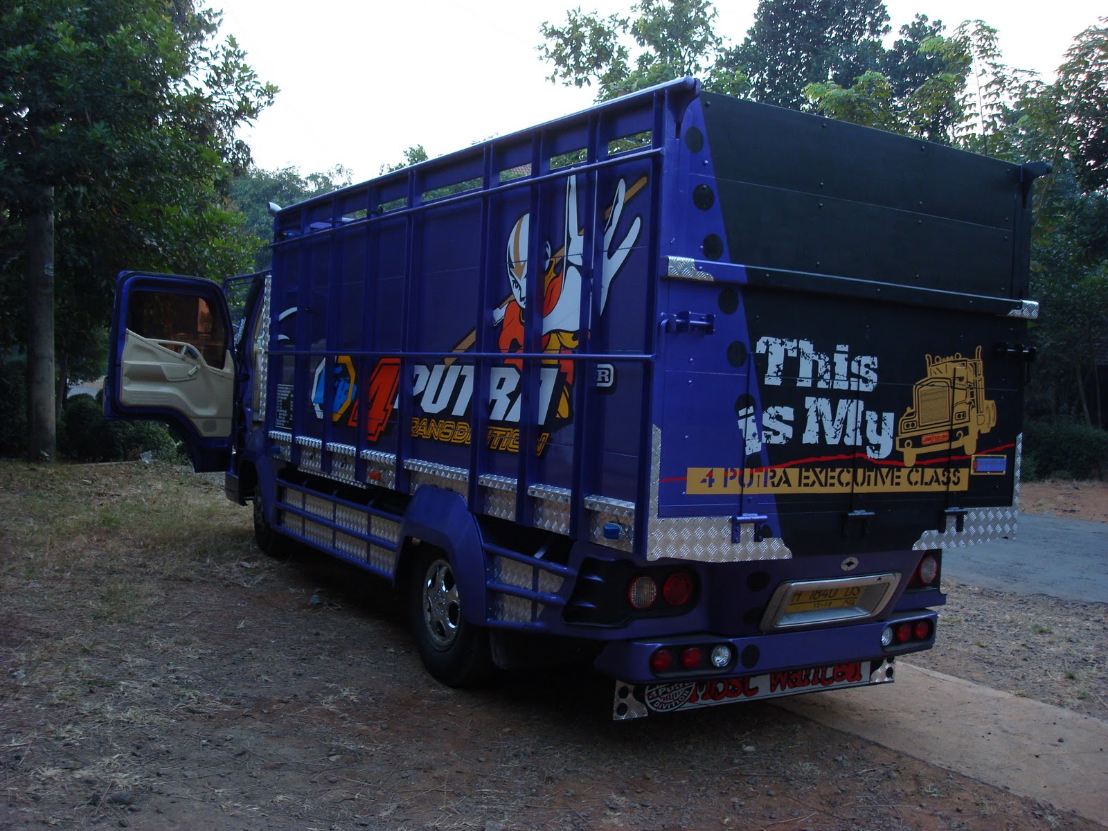 Truck XPDC Keren Truck Sakera