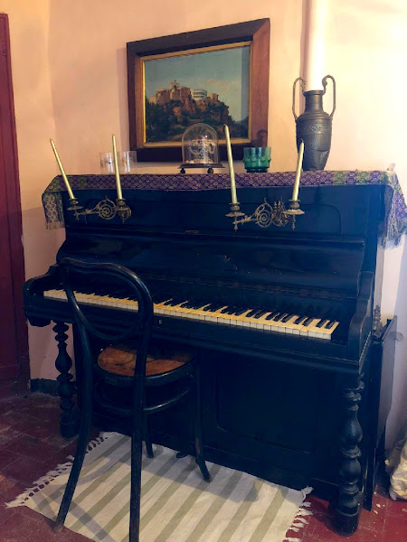 Piano antiguo