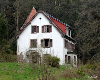 urbex-villa-domaine-bénaville-jpg