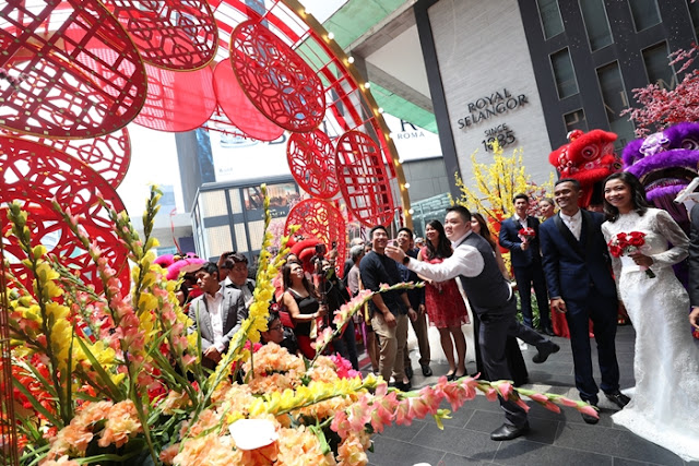 Dream Love Celebration on Chap Goh Meh, Pavilion KL, Visit Pavilion 2018, Malaysia Shopping Mall, Shopping Mall Decoration, CNY Celebration, Shopping mall chinese new year decoration, shopping mall chinese new year celebration