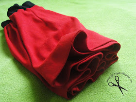 czerwona spódnica z zakładkami Burda 12/2011 moje nozyczki