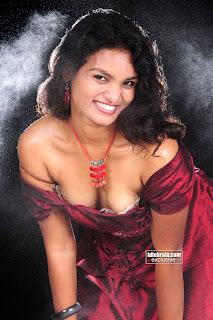 Sneha Priya Very Hot Boobs11