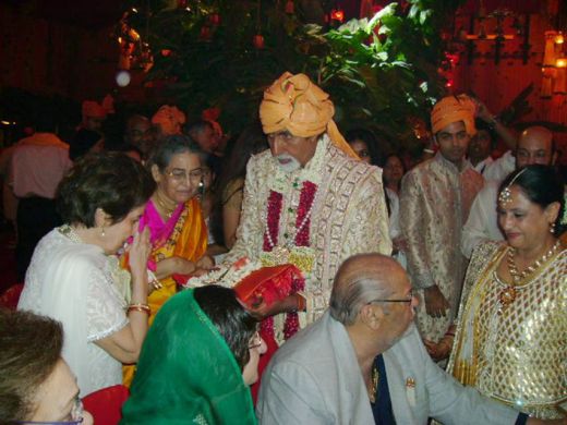 Aishwarya Rai Abhishek Bachchan Marriage PhotosAishwarya Rai Marriage 