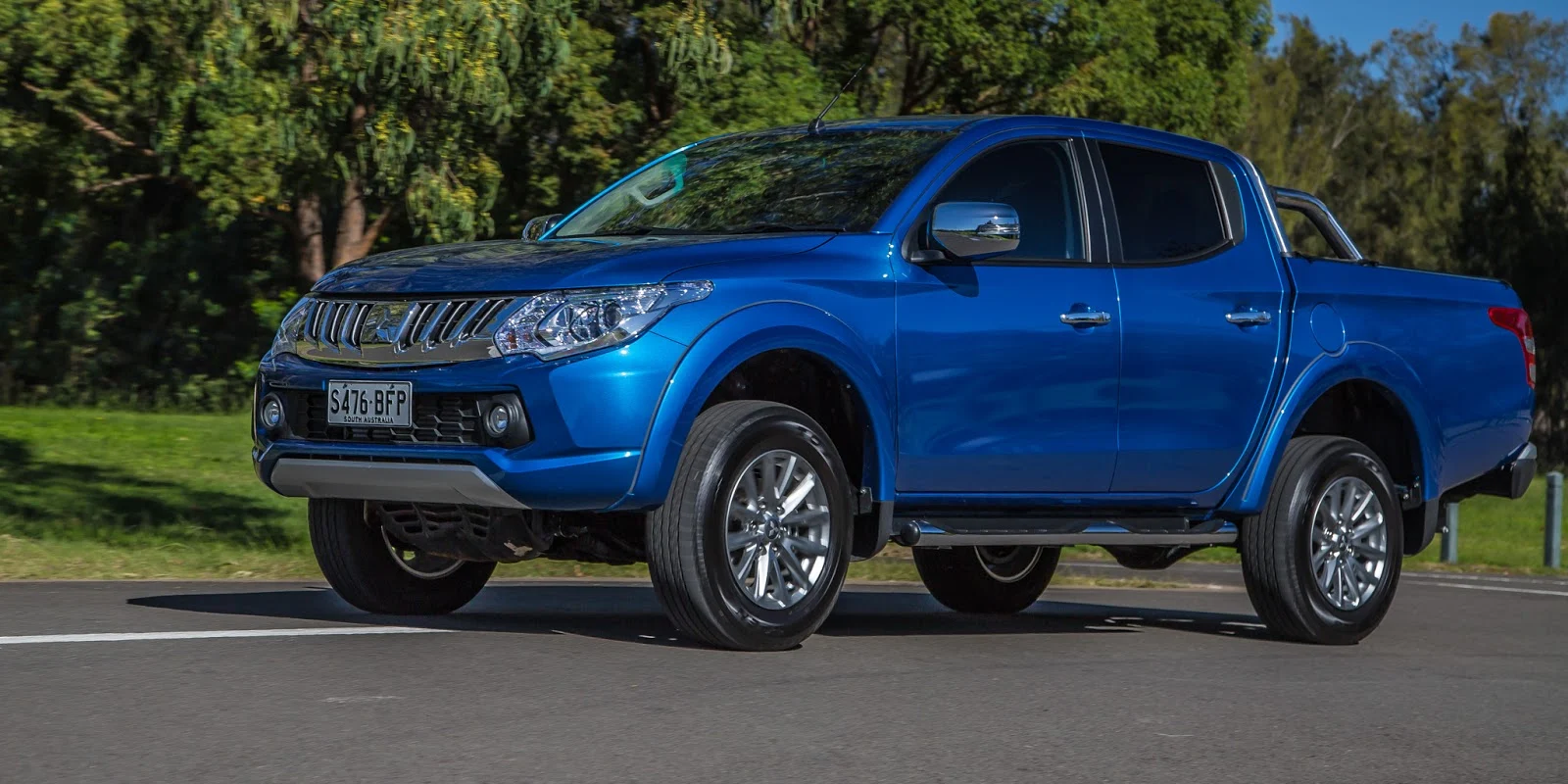 Đánh giá xe Mitsubishi Triton 2016