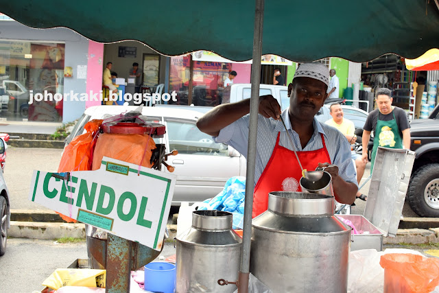 Bazar-Ramadan-Jalan-Badik-21-Taman-Puteri-Wangsa-Ulu-Tiram