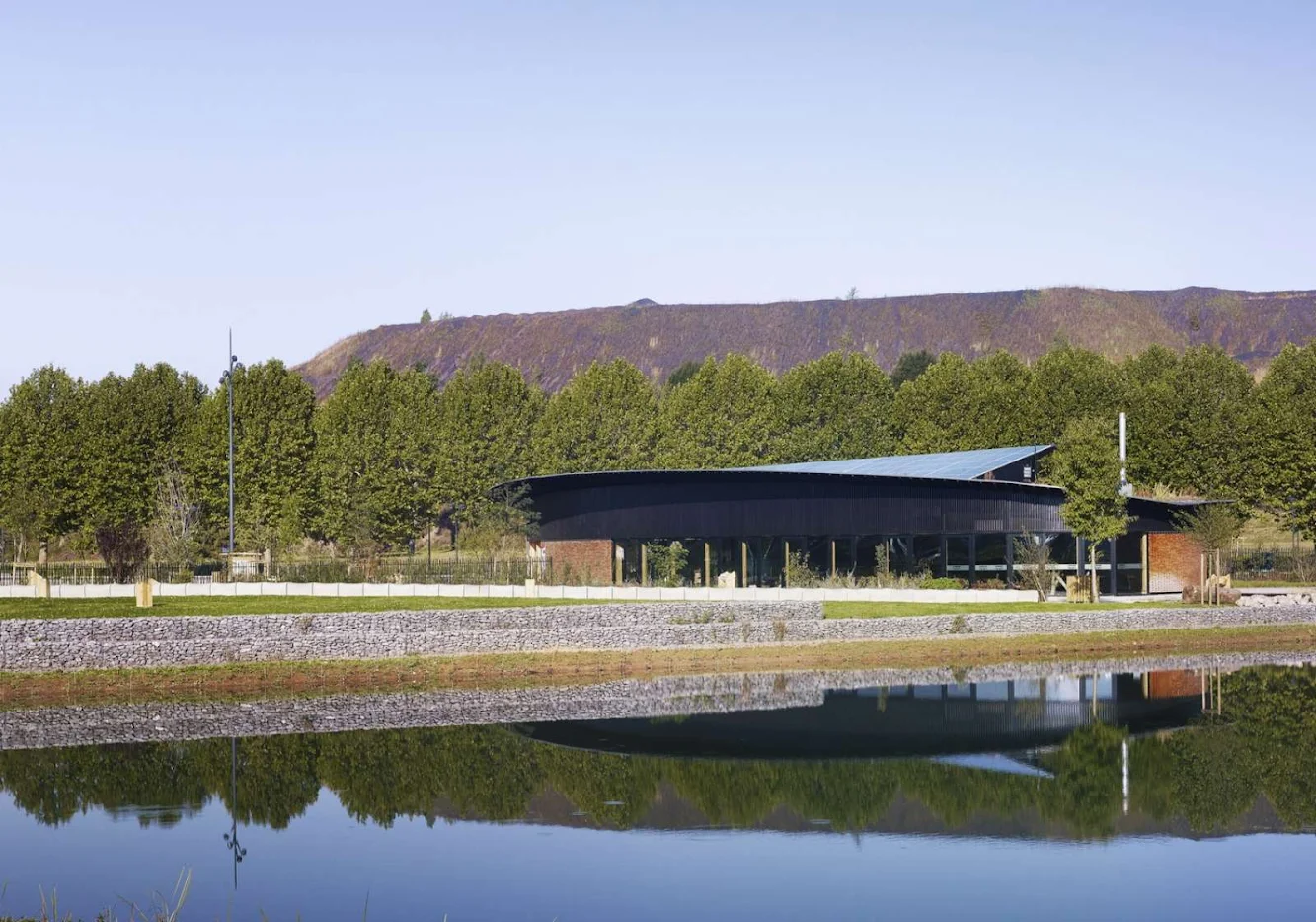 Aquaterra Environmental Centre by Tectoniques Architectes